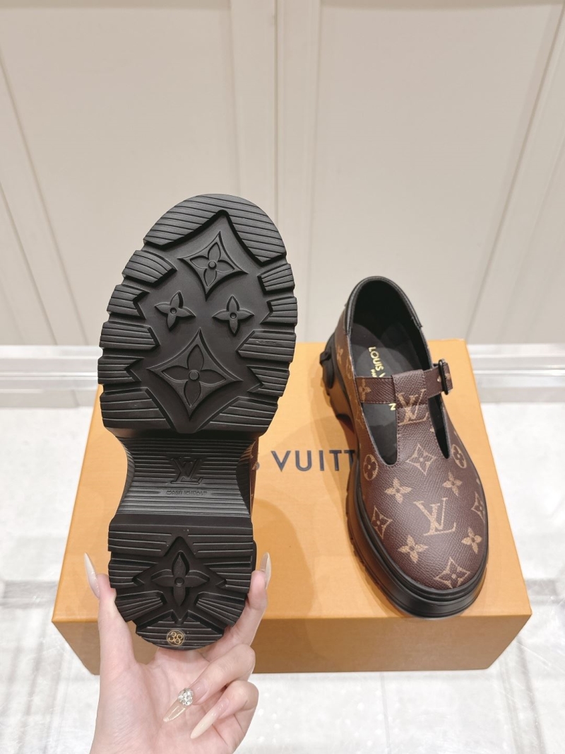 l0vis Vvtt0n loafers